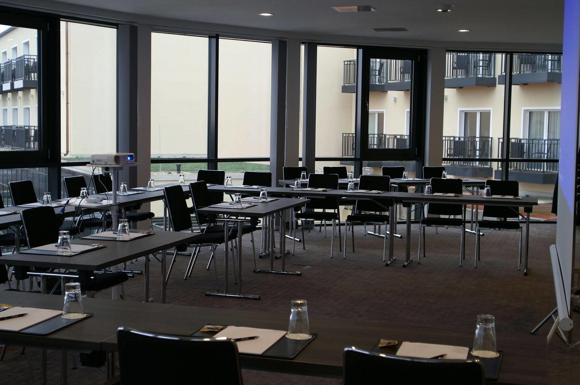 Vital Hotel Rhein Main Therme Wellness Resort & Spa Hofheim am Taunus Exterior photo
